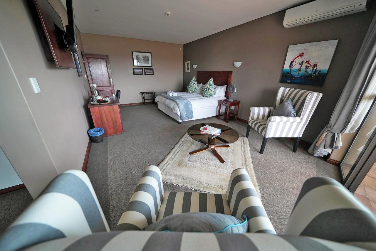 Over The Moon Guesthouse Йоганнесбурґ Екстер'єр фото